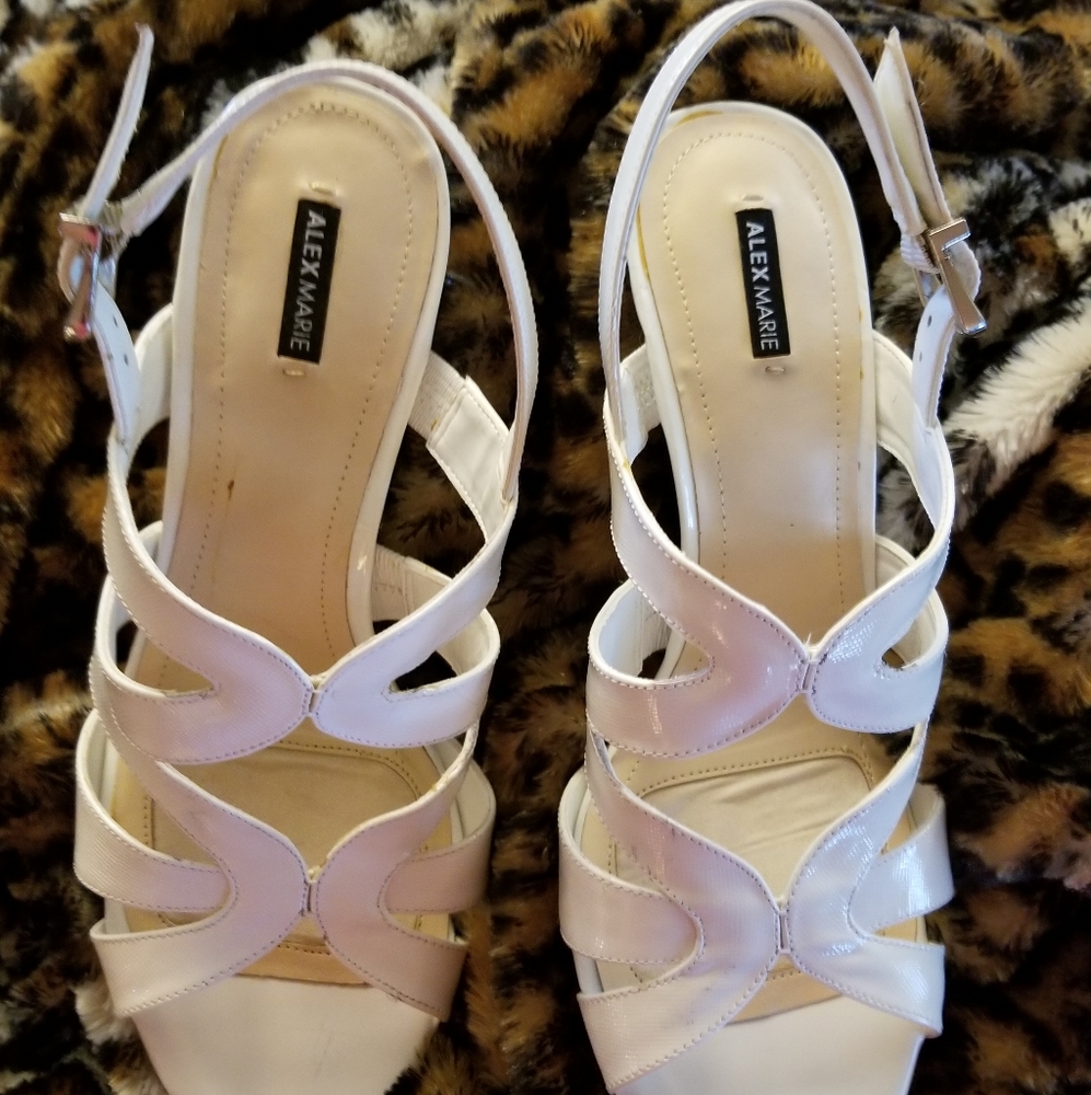 Shoes - Picture 5 of 5